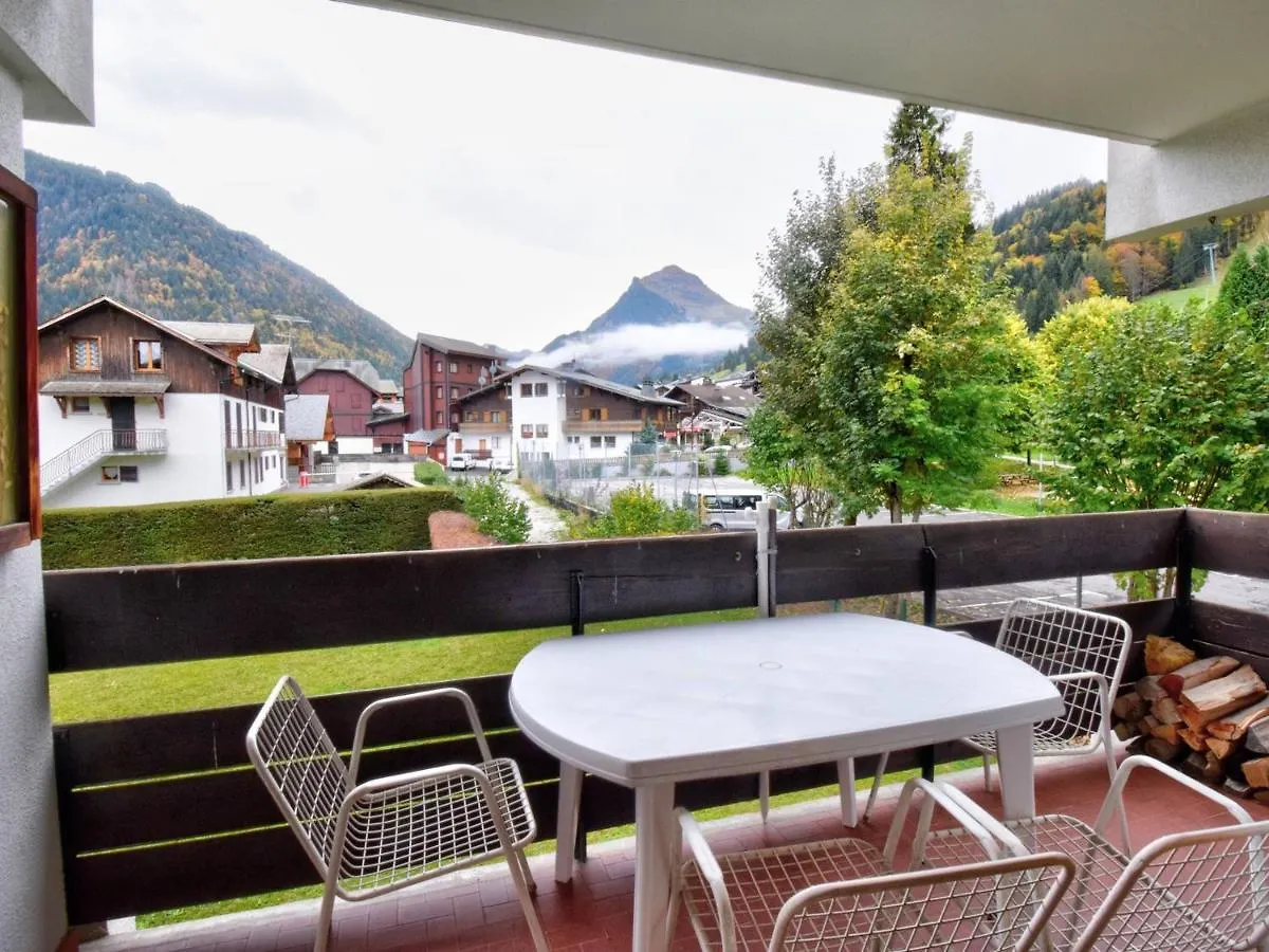 Charmant 2 Pieces Au Centre De Morzine Avec Parking Et Wifi - Fr-1-524-56 דירה